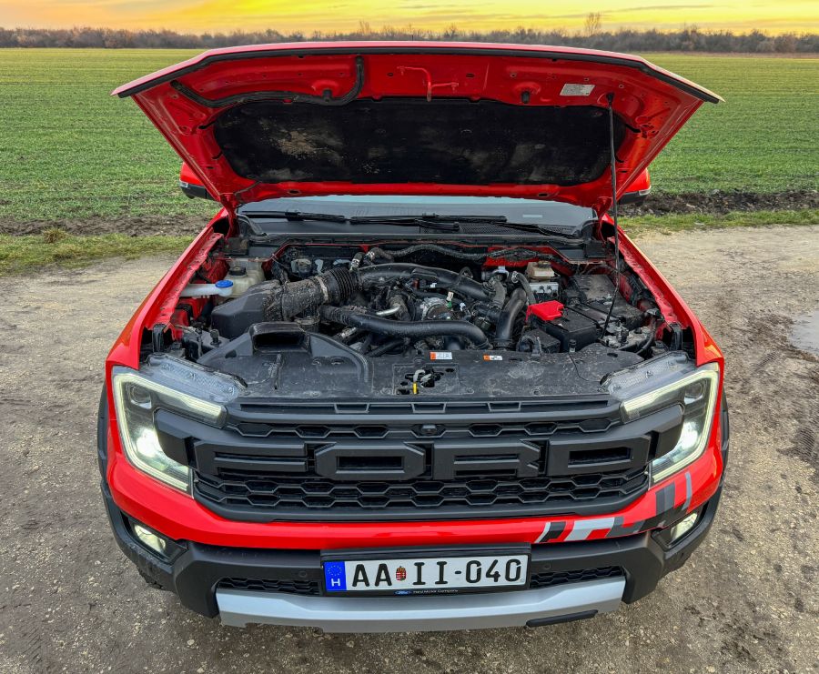 Pickup a csúcson – Ford Ranger Raptor 3.0 Eco Boost - STYLENEWS - Mobility - 2023 Ford ranger raptor teszt, 2023 Ranger Raptor 3.0 Eco Boost teszt, Ford Ranger Raptor teszt, raptor teszt, 