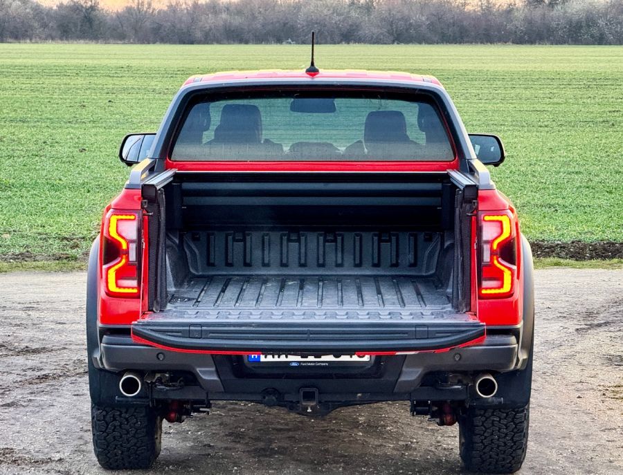 Pickup a csúcson – Ford Ranger Raptor 3.0 Eco Boost - STYLENEWS - Mobility - 2023 Ford ranger raptor teszt, 2023 Ranger Raptor 3.0 Eco Boost teszt, Ford Ranger Raptor teszt, raptor teszt, 