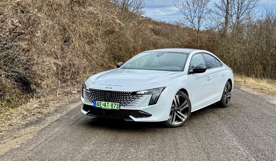 Sportosan elegáns, elegánsan sportos – Peugeot 508 GT Hybrid 225 - STYLENEWS - Mobility - 2023 peugeot 508, 2023 Peugeot 508 GT Hybrid 225 teszt, 508 peugeot, Peugeot 508 teszt, Peugeot 58 hybrid teszt, 