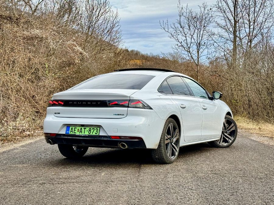 Sportosan elegáns, elegánsan sportos – Peugeot 508 GT Hybrid 225 - STYLENEWS - Mobility - 2023 peugeot 508, 2023 Peugeot 508 GT Hybrid 225 teszt, 508 peugeot, Peugeot 508 teszt, Peugeot 58 hybrid teszt, 