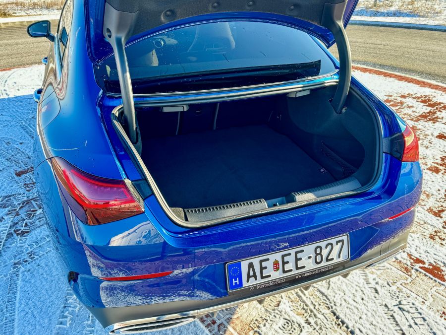 A legszebb magyar – Mercedes Benz CLA 220 4Matic Coupé - STYLENEWS - Mobility - mercedes cla, Mercedes CLA 220 4Matic teszt, Mercedes CLA 220 teszt, mercedes-Benz CLA 220 4Matic coupé teszt, mercedes-benz cla-class, 