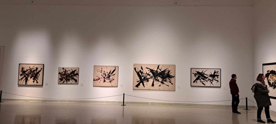 „Soha életemben nem mosogattam, nem tudom miért, valamiért olyan megalázó” - Január 28-ig Reigl Judit kiállítás van a Műcsarnokban - Kultúr-kitérő -  - 1950, André Breton, Hantai Simon, kiállítás, kiállítás budapest 2024, Műcsarnok, műcsarnok reigl judit, Párizs, reigl 100, reigl judit, 