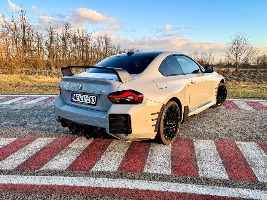A fiatalság széruma – BMW M2 Performance - STYLENEWS - Mobility - 2023 BMW M2, 2023 BMW M2 Performance teszt, BMW M2, BMW M2 teszt, 