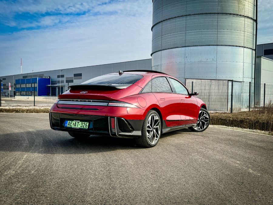 Újrapixelezve – Hyundai Ioniq 6 Executive Edition - STYLENEWS - Mobility - Hundai Ioniq 6 Executive teszt, hundai ioniq 6 teszt, hyundai ioniq 6, ioniq 6, ioniq 6 teszt, 