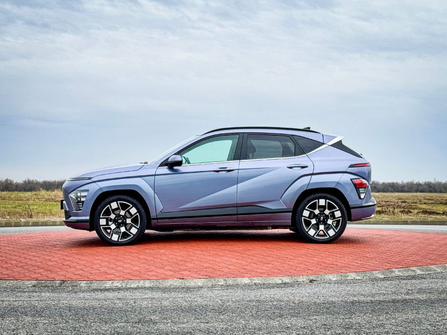 Hűtőrács nélkül – Hyundai Kona EV - STYLENEWS - Mobility - Hyundai Kona EV, Hyundai Kona EV teszt, kona electric, KOna elktromos, Kona EV, 