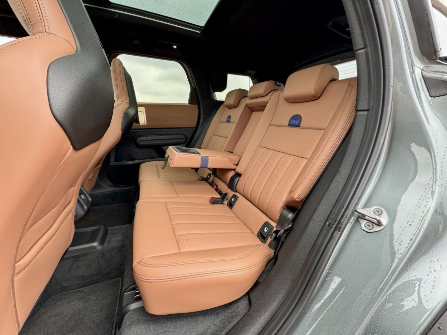 Magasan, boldogan, megújultan – Mini Countryman C Favoured Trim - STYLENEWS - Mobility - 2024 Countryman, 2024 mini countryman teszt, countryman 2024, countryman teszt, Mini Countryman benzin teszt, Mini Countryman C Favoured Trim teszt, 