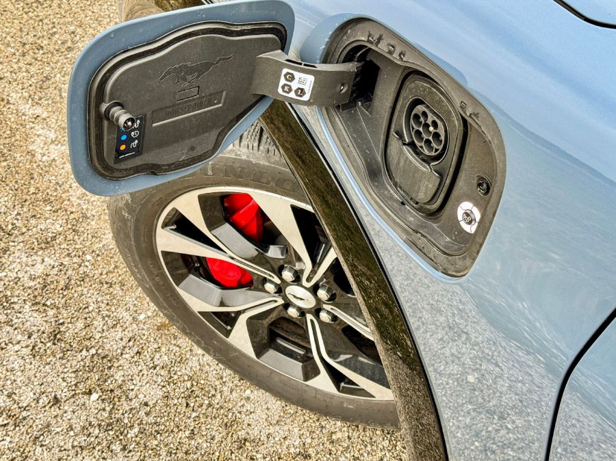 Versenyben, ár versenyben – Ford Mustang Mach-E Premium RWD - STYLENEWS - Mobility - ford mustang mach-e, mach-e mustang teszt, mach-e teszt, Mustang Mach e premium RWD teszt, 