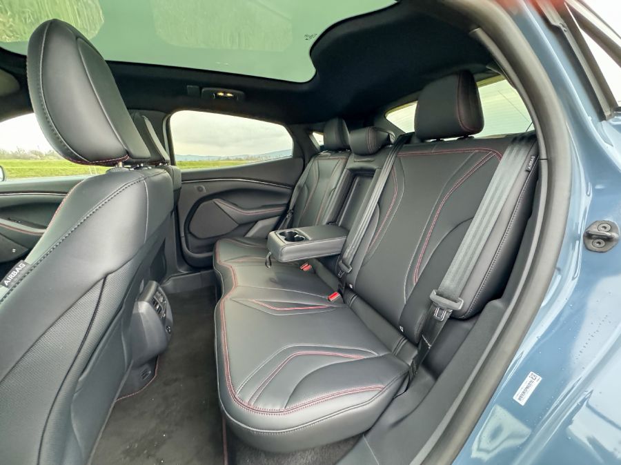 Versenyben, ár versenyben – Ford Mustang Mach-E Premium RWD - STYLENEWS - Mobility - ford mustang mach-e, mach-e mustang teszt, mach-e teszt, Mustang Mach e premium RWD teszt, 