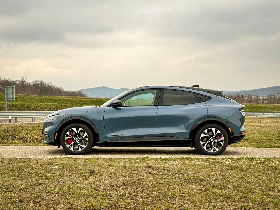 Versenyben, ár versenyben – Ford Mustang Mach-E Premium RWD - STYLENEWS - Mobility - ford mustang mach-e, mach-e mustang teszt, mach-e teszt, Mustang Mach e premium RWD teszt, 