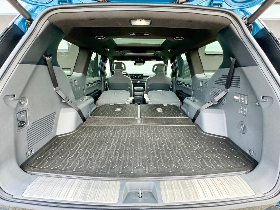 Az elektromos tank – KIA EV9 E384 AWD - STYLENEWS - Mobility - ev9, ev9 kia, ev9 teszt, Kia EV9 E384 AWD teszt, kia ev9 teszt, 