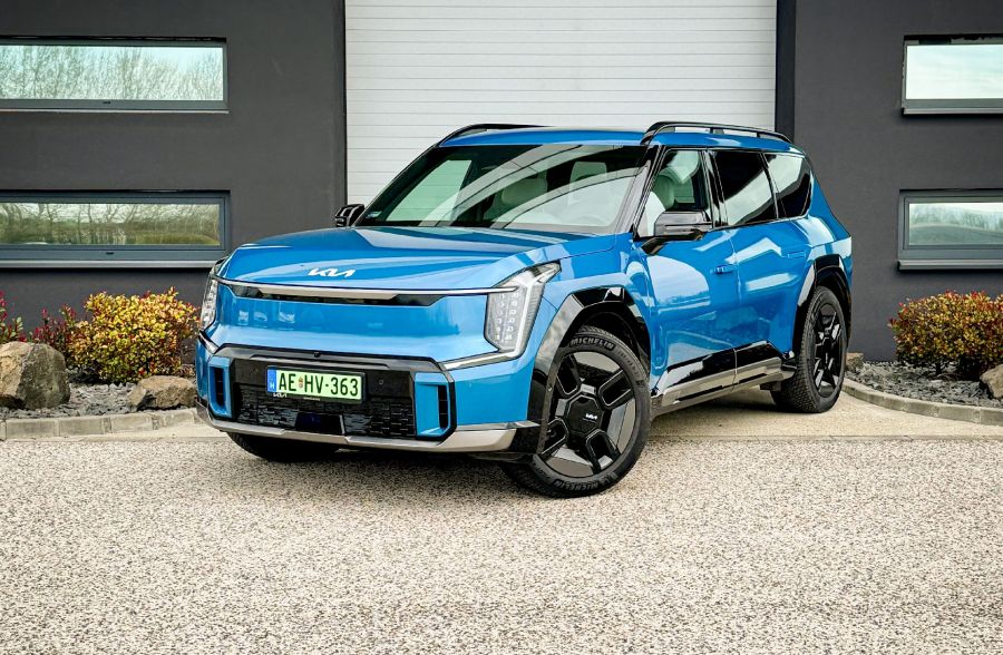 Az elektromos tank – KIA EV9 E384 AWD - STYLENEWS - Mobility - ev9, ev9 kia, ev9 teszt, Kia EV9 E384 AWD teszt, kia ev9 teszt, 