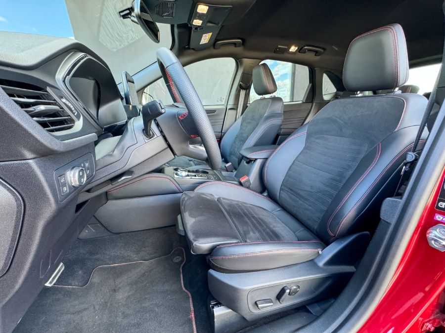 Attól, hogy nem fiatal, még ne írjuk le – Ford Kuga 2.5l Plug-In Hybrid AT FWD - STYLENEWS - Mobility - 2023 Kuga, Ford Kuga PHEV teszt, Ford Kuga plug-in hybrid teszt, Kuga ford, 