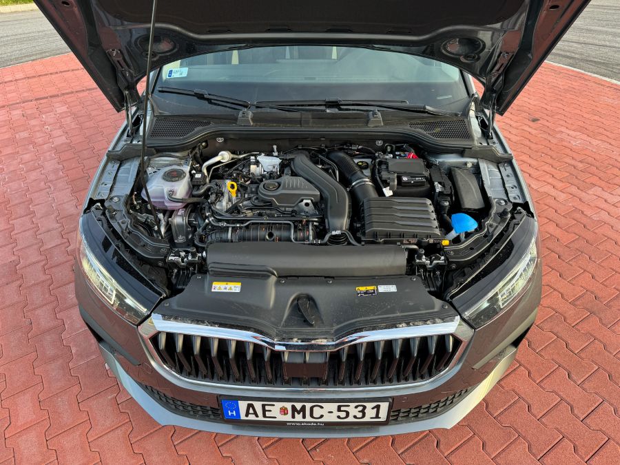 Még egy lépést előre - Skoda Scala Selection 1.5 TSI DSG - STYLENEWS - Mobility - 2024 Skoda Scala teszt, scala skoda, skoda scala, Skoda Scala 1.5 tsi DSG teszt, 