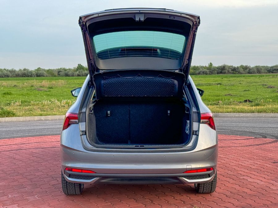 Még egy lépést előre - Skoda Scala Selection 1.5 TSI DSG - STYLENEWS - Mobility - 2024 Skoda Scala teszt, scala skoda, skoda scala, Skoda Scala 1.5 tsi DSG teszt, 