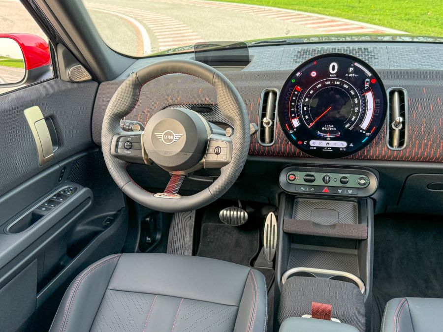 Startvonalon – Mini Countryman John Cooper Works All4 - STYLENEWS - Mobility - 2024 JCW Countryman teszt, 2024 Mini countryman JCW teszt, 2024 mini countryman John Cooper Works All4 teszt, Countryman JCW teszt, Mini Countryman teszt, 