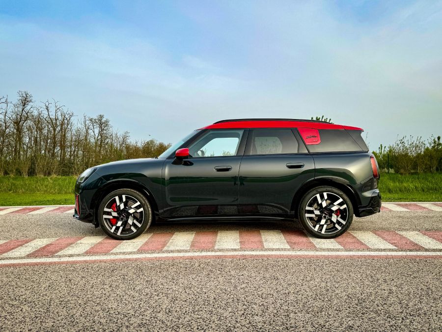 Startvonalon – Mini Countryman John Cooper Works All4 - STYLENEWS - Mobility - 2024 JCW Countryman teszt, 2024 Mini countryman JCW teszt, 2024 mini countryman John Cooper Works All4 teszt, Countryman JCW teszt, Mini Countryman teszt, 