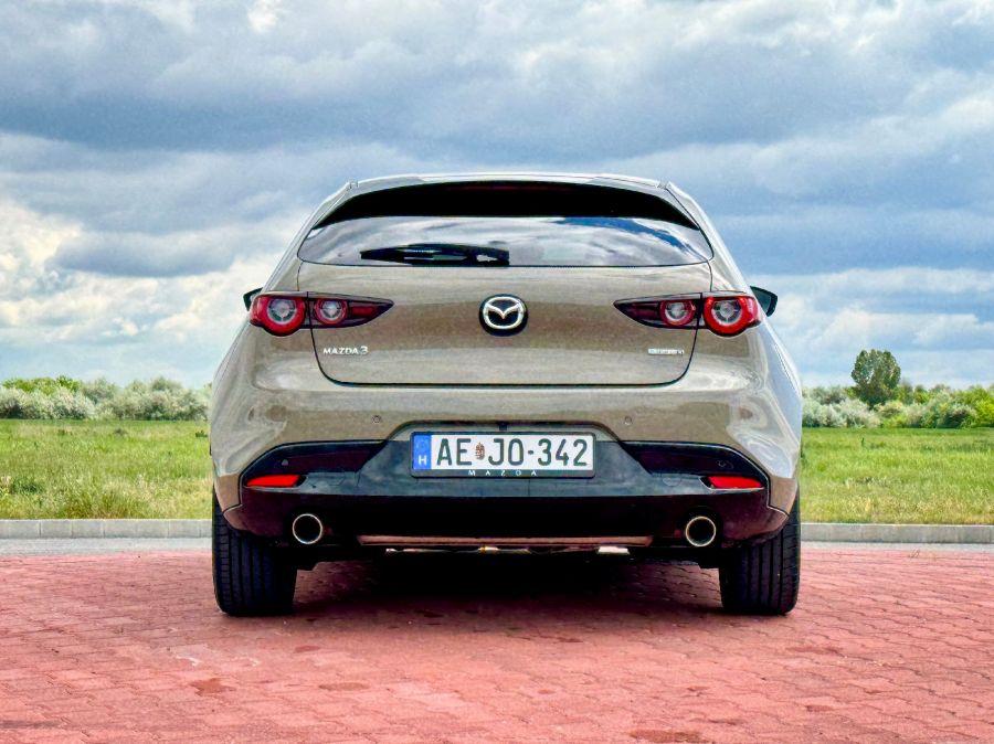 A régi igenis lehet új – Mazda 3 Nagisa - STYLENEWS - Mobility - 2024 Mazda 3 Nagisa, mazda 3, Mazda 3 teszt, 