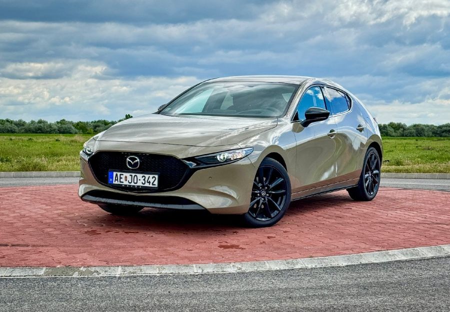 A régi igenis lehet új – Mazda 3 Nagisa - STYLENEWS - Mobility - 2024 Mazda 3 Nagisa, mazda 3, Mazda 3 teszt, 