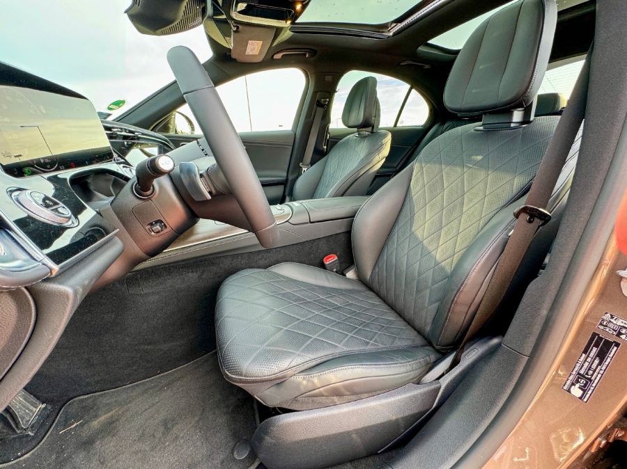 Álló csillag az autógyártásban – Mercedes-Benz E 220 D Exclusive - STYLENEWS - Mobility - 2024 Mercedes E  220d teszt, Mercedes E 220d  Exclusive teszt, Mercedes-Benz E osztály limuzin teszt, 