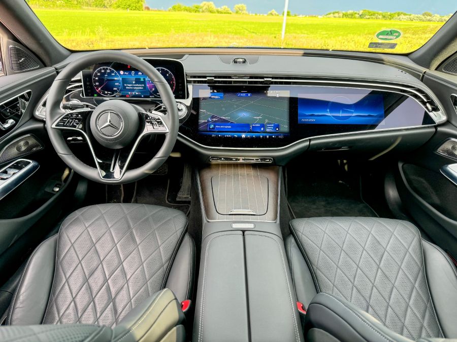 Álló csillag az autógyártásban – Mercedes-Benz E 220 D Exclusive - STYLENEWS - Mobility - 2024 Mercedes E  220d teszt, Mercedes E 220d  Exclusive teszt, Mercedes-Benz E osztály limuzin teszt, 