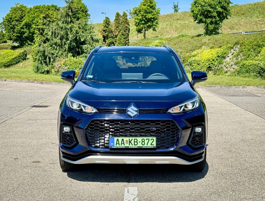 Az érett gyümölcs a legízletesebb – Sukuki Across 2,5l PHEV E-4WD - STYLENEWS - Mobility - Suzuki Across PHEV teszt, Suzuki Across plug-in hybrid teszt, Suzuki Across teszt, 