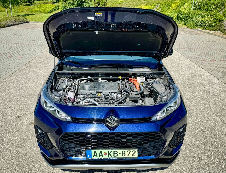 Az érett gyümölcs a legízletesebb – Sukuki Across 2,5l PHEV E-4WD - STYLENEWS - Mobility - Suzuki Across PHEV teszt, Suzuki Across plug-in hybrid teszt, Suzuki Across teszt, 