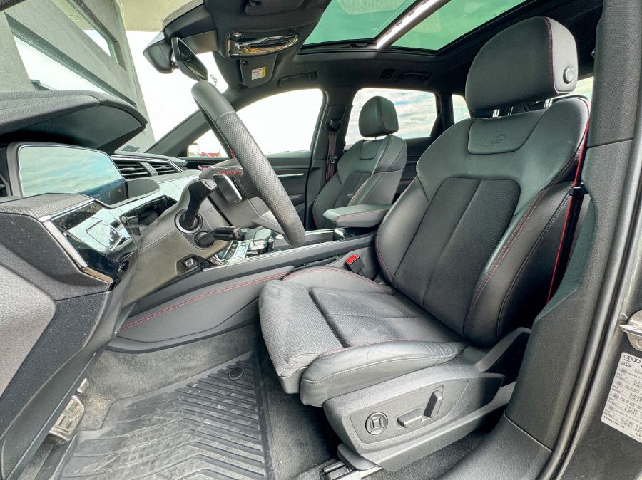 Vajon ez a technológia csúcsa? – Audi Q8 Sportback e-tron 55 - STYLENEWS - Mobility - Audi Q8 e-tron, Audi Q8 Sportback e-tron 55 teszt, Q8 e-tron utánfutó teszt, 