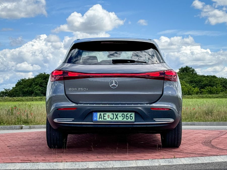 Az elektromos belépő – Mercedes-Benz EQA 250+ - STYLENEWS - Mobility - eqa 250 teszt, eqa teszt, Mercedes EQA, Mercedes EQA 250+ teszt, Mercedes-Benz EQA 250+ teszt, 