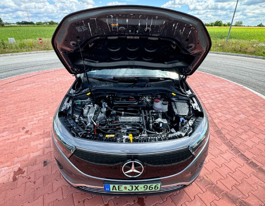 Az elektromos belépő – Mercedes-Benz EQA 250+ - STYLENEWS - Mobility - eqa 250 teszt, eqa teszt, Mercedes EQA, Mercedes EQA 250+ teszt, Mercedes-Benz EQA 250+ teszt, 