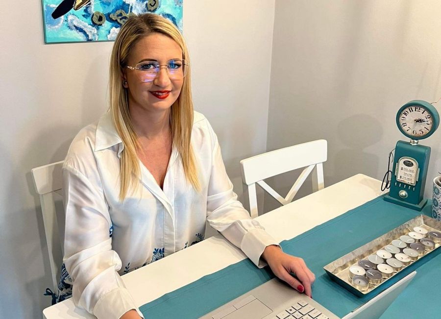 2024-es szemüvegtrendek, amikre érdemes odafigyelni - DIVAT&STÍLUS - Stílusiskola - divat, divatrend, napszemüveg, stílus, 