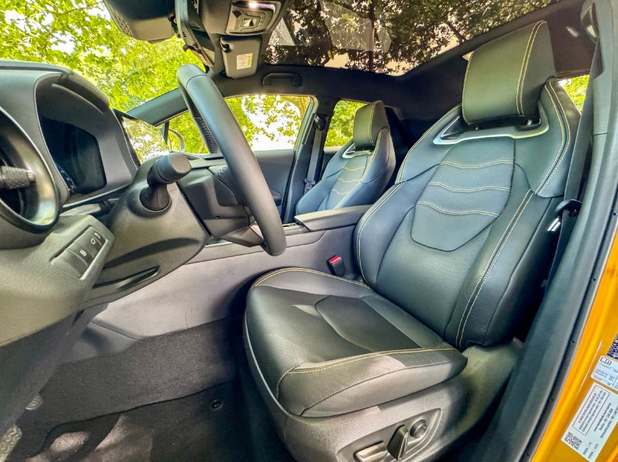 Bevált recept remek köntösben - Toyota C-HR 2.0 Hybrid 197 LE AWD e-CVT - STYLENEWS - Mobility - 2024 Toyota C-hr 2.0 hybrid teszt, 2024 Toyota C-hr AWD teszt, c-hr 2024, c-hr teszt, c-hr toyota, 