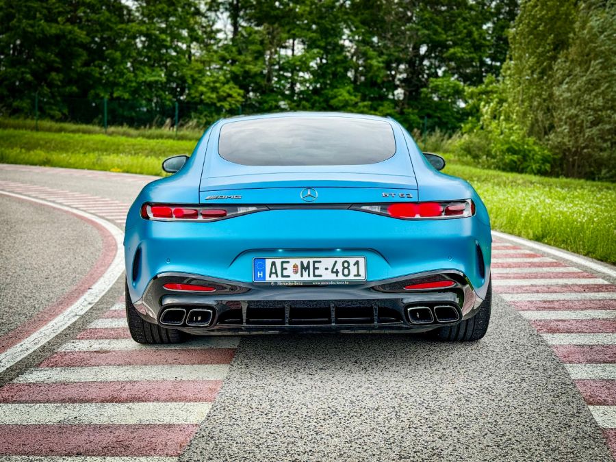 Ha öregszel csak a játék ára lesz több – Mercedes-AMG GT 63 Coupé 4-Matic+ - STYLENEWS - Mobility - 2024 Mercedes-AMG GT 63 Coupé teszt, AMg GT 63 teszt, Mercedes GT 63 teszt, mercedes-amg gt 63 s v8 biturbo, Mercedes-AMG GT63 Coupé teszt, 