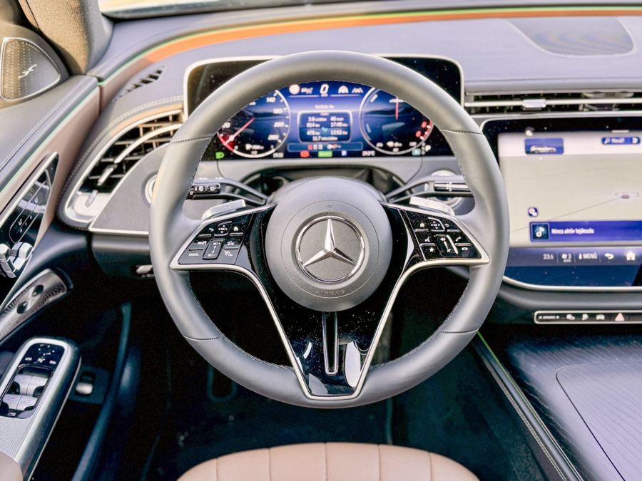 Az egyetlen Mercedes, amelyik piszkosan is menő - Mercedes-Benz E300de 4Matic All-Terrain - STYLENEWS - Mobility - 2024 mercedes e All terrain teszt, 2024 mercedes-benz e300de All-terrain teszt, e300 mercedes 2024, e300de, e300de kombi, e300de mercedes, e300de mercedes teszt, 