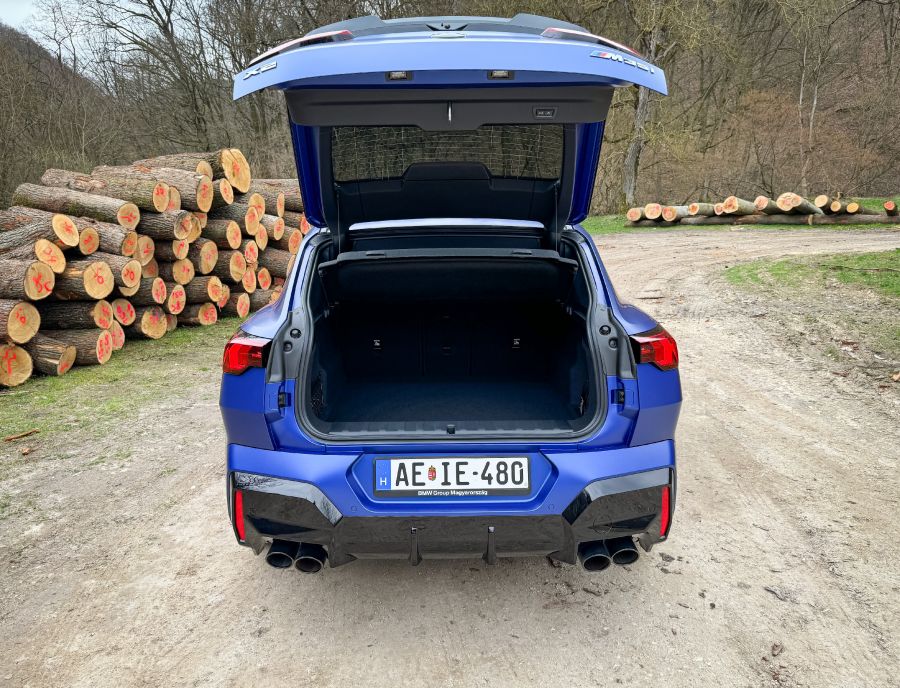 A bajor metamorfózis – BMW X2 M35i xDrive - STYLENEWS - Mobility - 2024 BMW X2 M35 Xdrive teszt, BMW X2 M35i teszt, x2 bmw, x2 bmw 2024, 