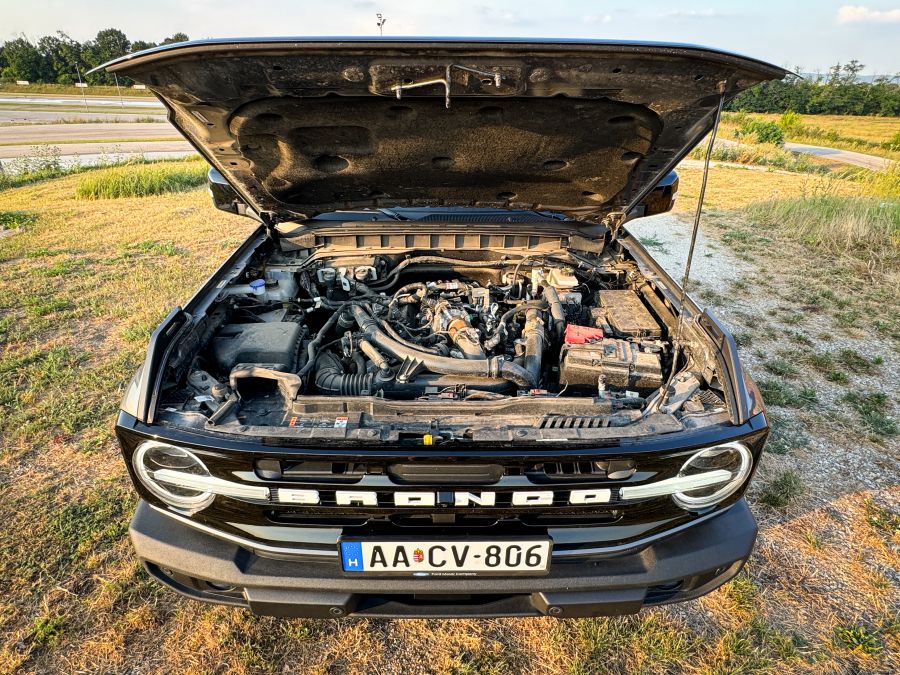 A Ford egyedi arca - Ford Bronco Outer Banks - STYLENEWS - Mobility - 2024 Ford Bronco Outer Banks, Bronco Outer Banks, Ford Bronco teszt, 