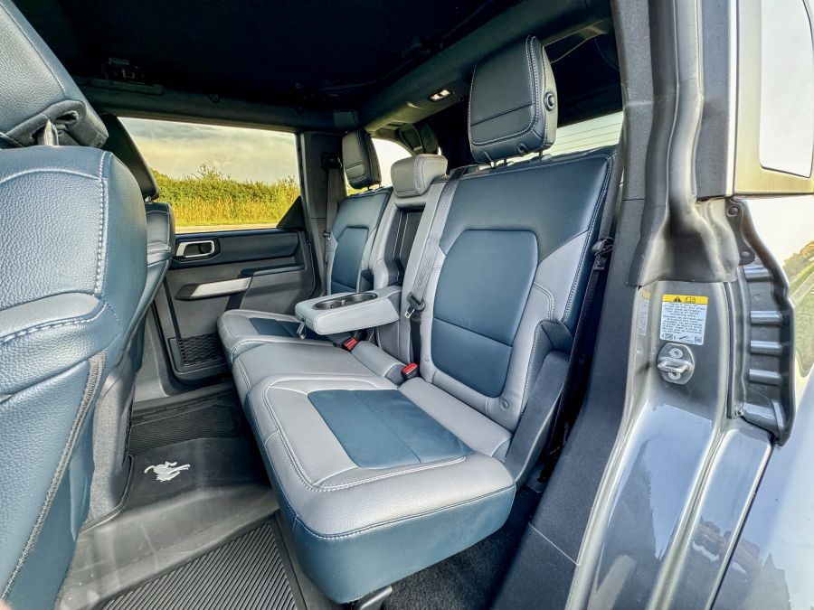 A Ford egyedi arca - Ford Bronco Outer Banks - STYLENEWS - Mobility - 2024 Ford Bronco Outer Banks, Bronco Outer Banks, Ford Bronco teszt, 