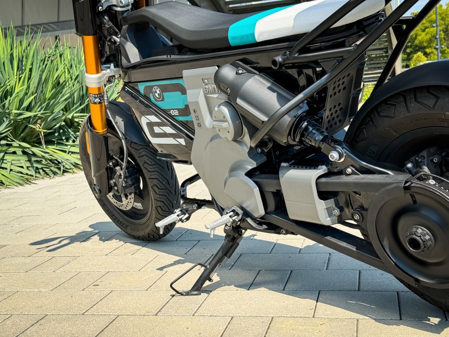 Ha újra fiatal lennék – BMW CE 02 - STYLENEWS - Mobility - BMW ce02 teszt, ce02 bmw, ce02 BMW teszt, 