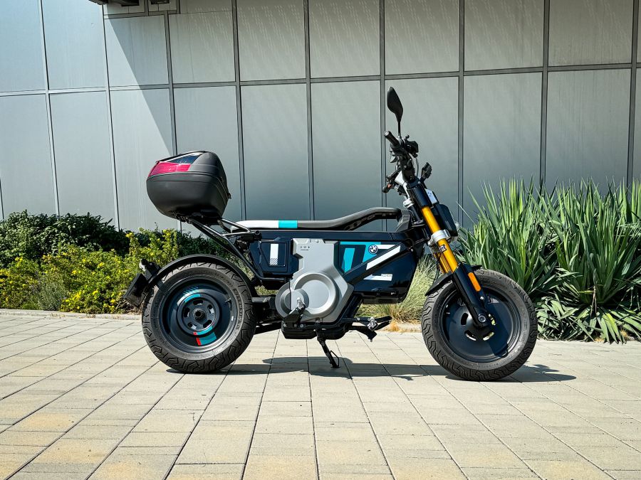 Ha újra fiatal lennék – BMW CE 02 - STYLENEWS - Mobility - BMW ce02 teszt, ce02 bmw, ce02 BMW teszt, 