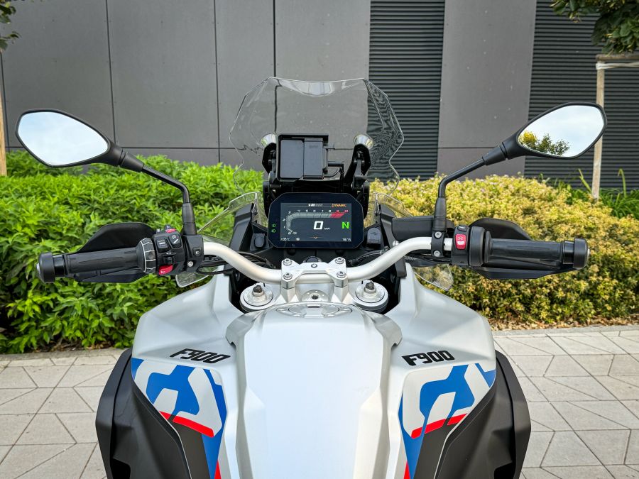 A legnagyobb kisebb – BMW F 900 GS Adventure - STYLENEWS - Mobility - BMW F900 GS Adventure teszt, F900gsa, F900GSA teszt, 