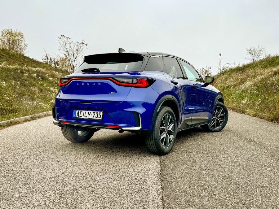 Lexus LBX: A Stílusos Kicsi SUV Nagy Szíve - STYLENEWS - Mobility - lbx, lbx teszt, lexus, lexus lbx, lexus lbx teszt, lexus suv, 
