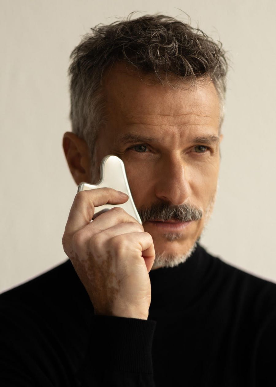 A Selyem titka – Hagyomány, Innováció és Karácsonyi Ajándék, amely Rád vár - DIVAT&STÍLUS - SZÉPSÉG - ajándék karácsonyra, arckrém, black friday, black friday 2024, férfi arckrém, férfi bőrápolás, férfiaknak ajándék, selyemkrém, 