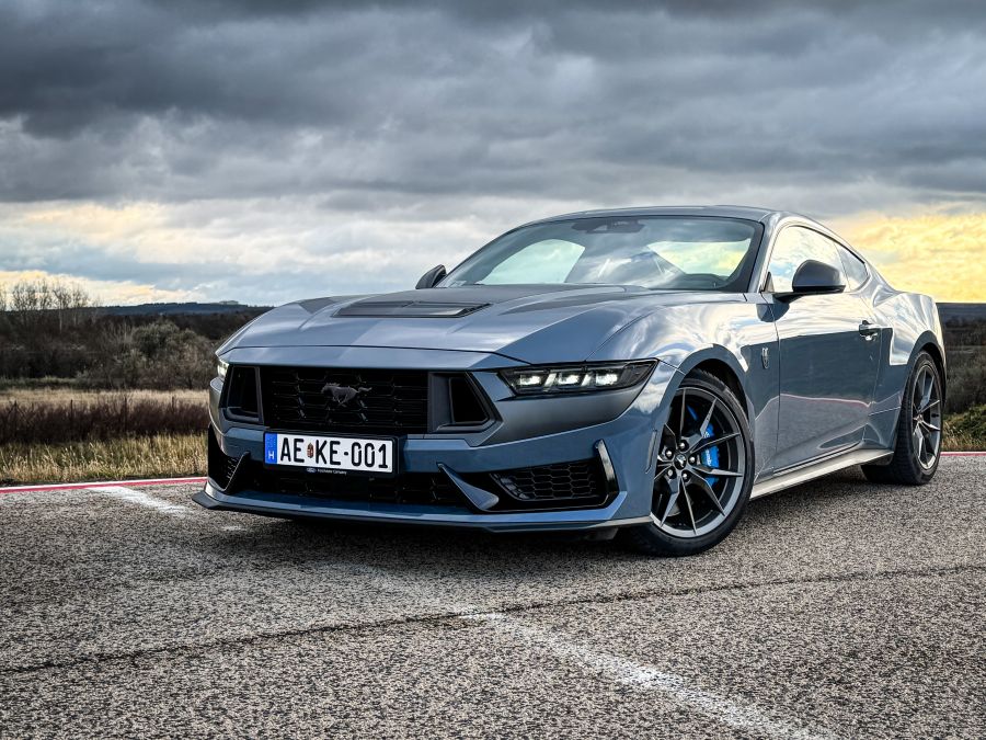 Utolsó felvonás? Ford Mustang Dark Horse 5.0 V8 - Mobility -  - ford, ford mustang, ford mustang dark horse, ford mustang dark horse teszt, ford mustang teszt, mustang, mustang dark horse, mustang teszt, 