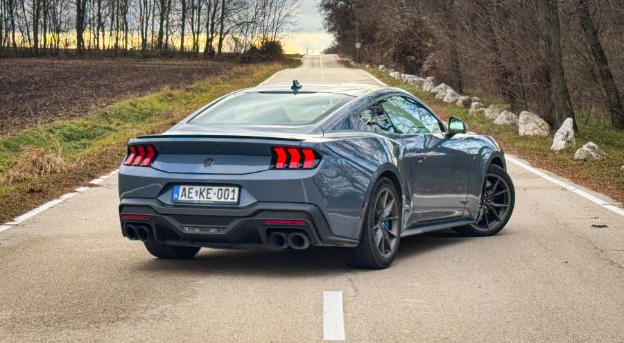 Utolsó felvonás? Ford Mustang Dark Horse 5.0 V8 - Mobility -  - ford, ford mustang, ford mustang dark horse, ford mustang dark horse teszt, ford mustang teszt, mustang, mustang dark horse, mustang teszt, 