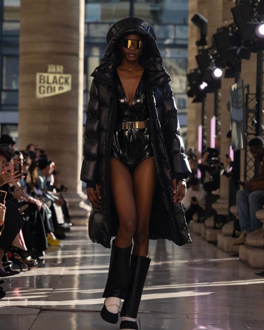 Magyar libapehelyből is készült GUVET kabátok hódítják meg a divatvilágot - DIVAT&STÍLUS - Hírek  - guvet kabát, libapehely, magyar libapehely, pehelykabátok, 