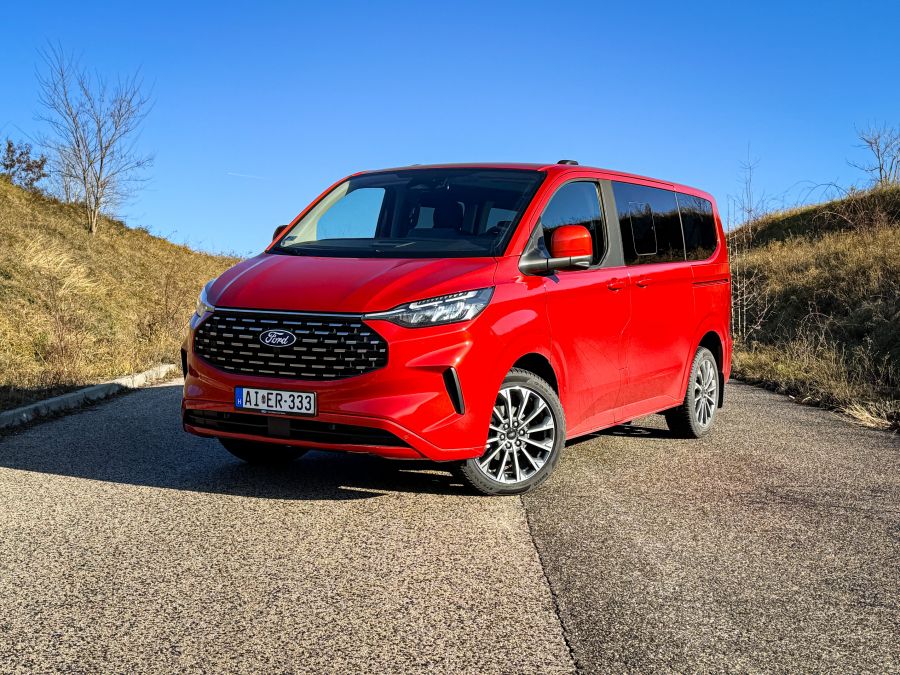 Ne csak SUV-ban gondolkozz – Az Új Ford Tourneo Custom Titanium 2.0TDCi - Mobility -  - 