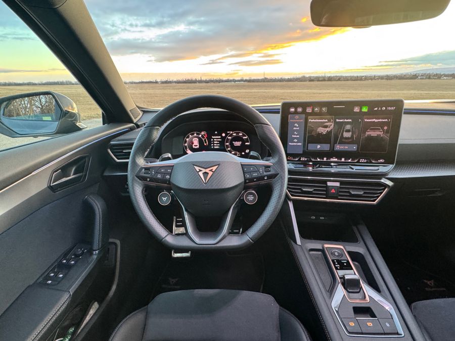 Az unalom ellen – Cupra Formentor 1.5 TSI DSG mHEV - STYLENEWS - Mobility - cupra formentor, cupra formentor 1.5 tsi mHEV teszt, cupra formentor teszt, formentor mild-hybrid teszt, 