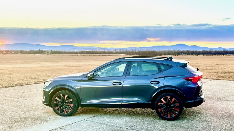 Az unalom ellen – Cupra Formentor 1.5 TSI DSG mHEV - STYLENEWS - Mobility - cupra formentor, cupra formentor 1.5 tsi mHEV teszt, cupra formentor teszt, formentor mild-hybrid teszt, 