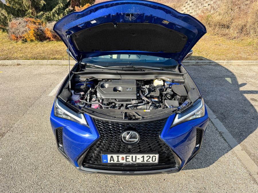 Már nem a legkisebb  -  Lexus UX 300h F Sport - Mobility -  - lexus, lexus ux, lexus ux 300, lexus ux 300h, 