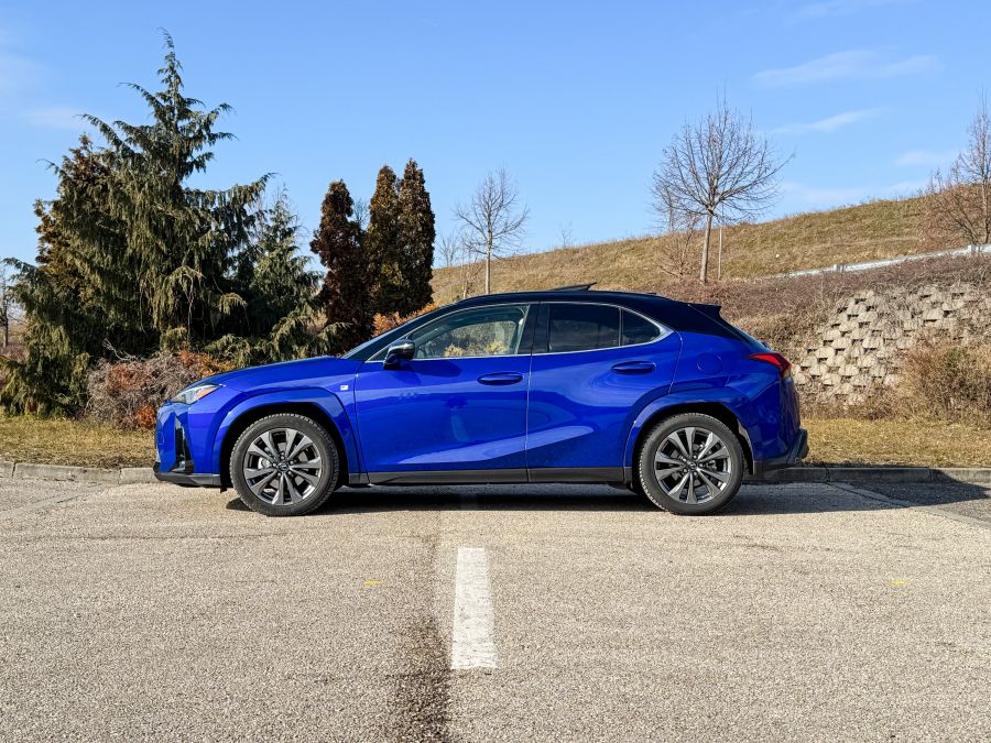 Már nem a legkisebb  -  Lexus UX 300h F Sport - Mobility -  - lexus, lexus ux, lexus ux 300, lexus ux 300h, 