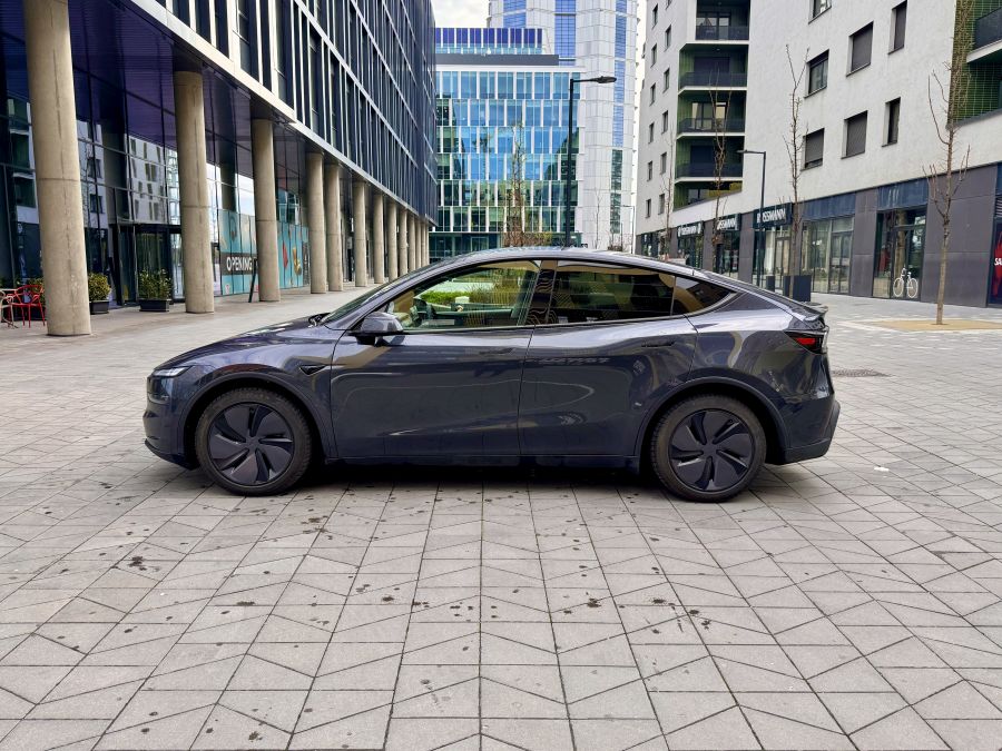 A kód neve boróka – Tesla Model Y 2025 (Juniper) - STYLENEWS - Mobility - 